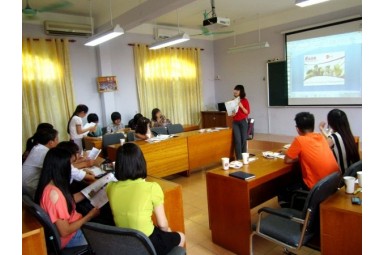 Dịch vụ cho thuê máy chiếu tại Hà Nội uy tín chất lượng